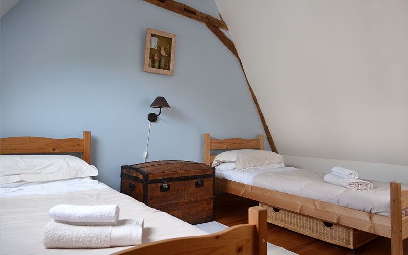 The gîtes twin bedroom